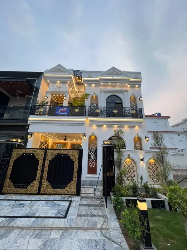 Spanish Brand New 5 Marla House for Sale in Jade Extension Block Park View City Lahore