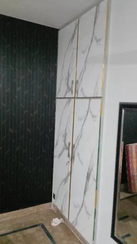 3.5 MARLA LUXURY FLAT FOR RENT IN PAK ARAB