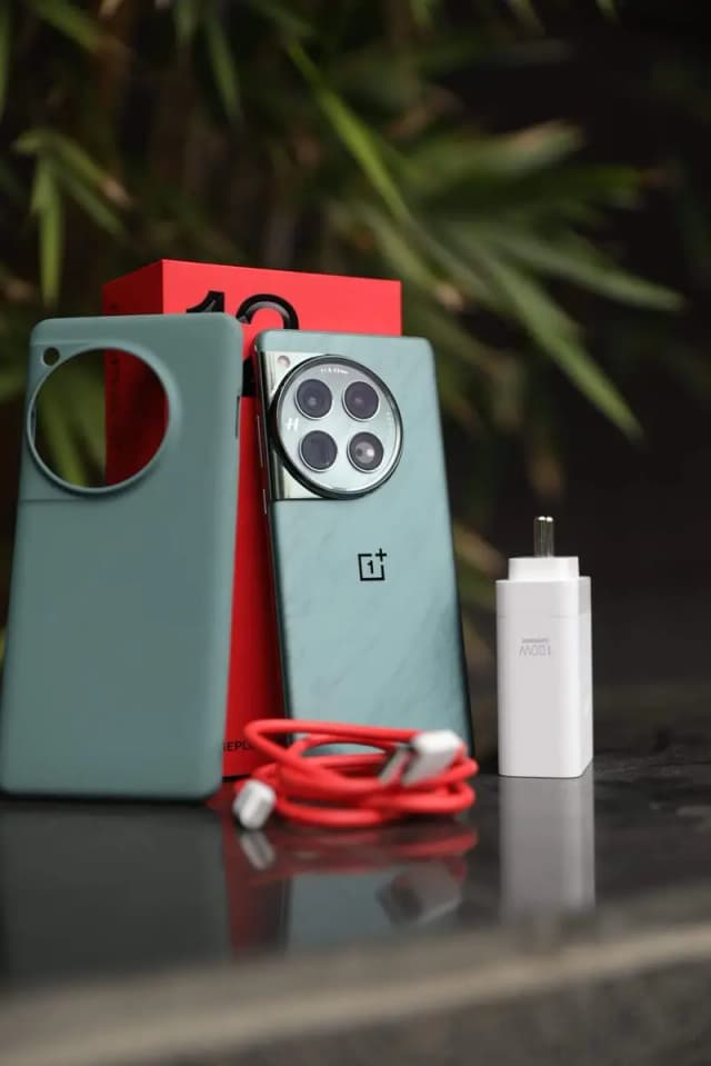 OnePlus 12