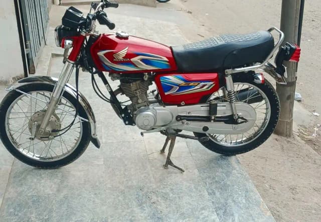 Honda CG 125 2022 Model | Genuine Engine | Good Condition
