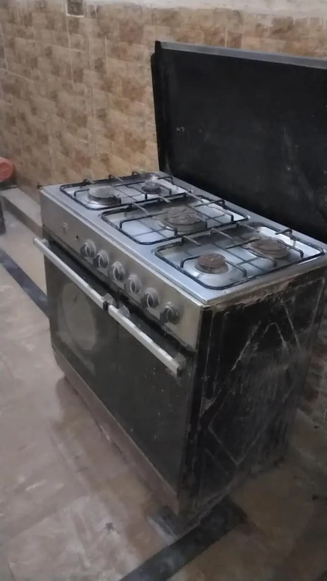 Dawlance double doors refrigerator for sale. Rs42000