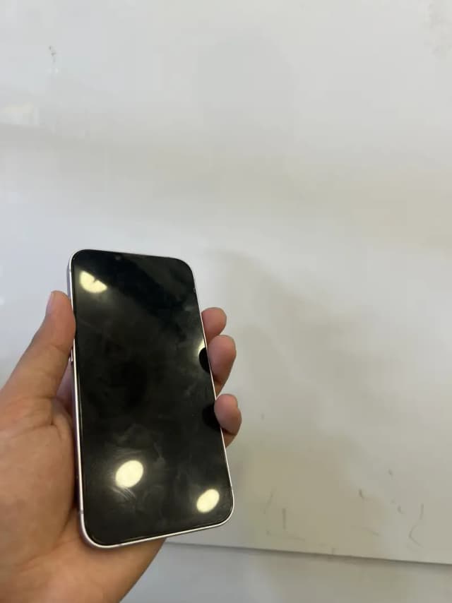 Apple iPhone 14