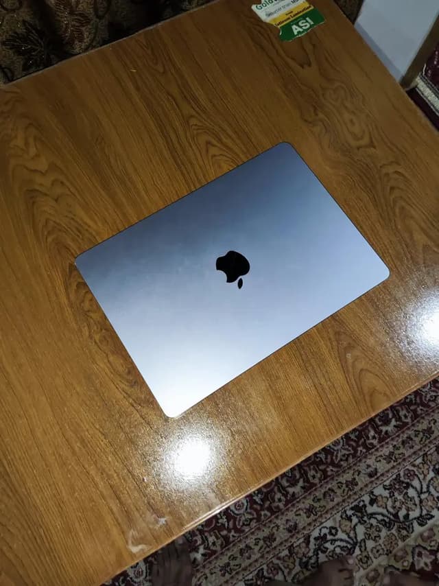Macbook air m2 japan imported + 10k discount