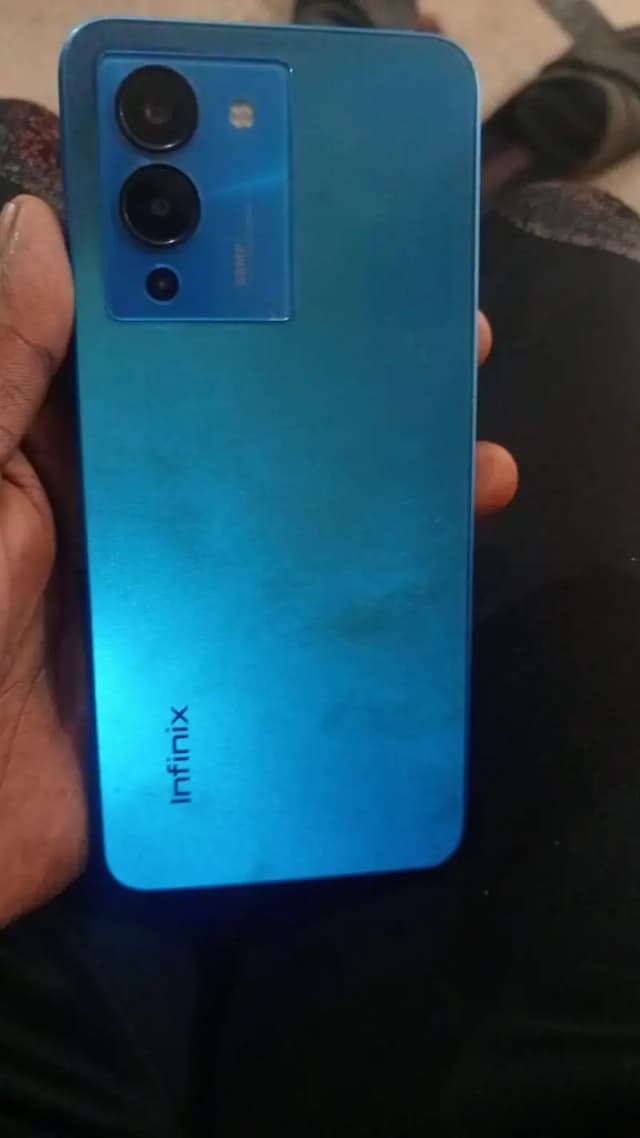 Infinix Note 12