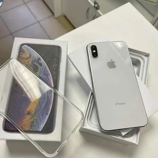 iPhone Xs Maxs | Price 6000 | Memory 256GB