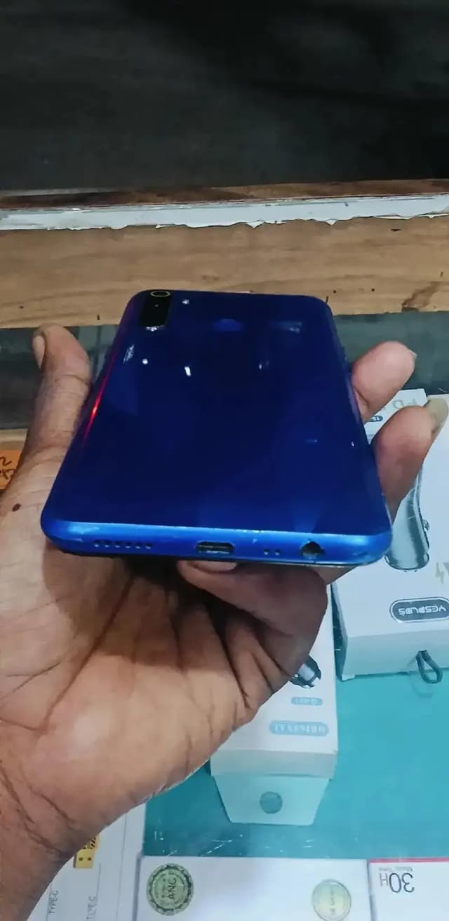 Realme 5s