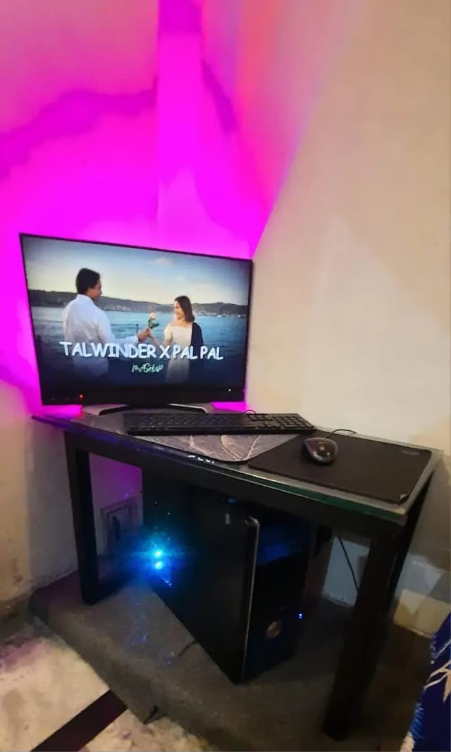 i5 3rd Gen workstation pc + Dell 24inch monitor borderless