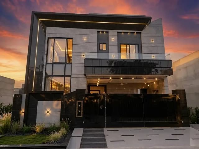BEAUTIFUL NEW HOUSE FOR SALE