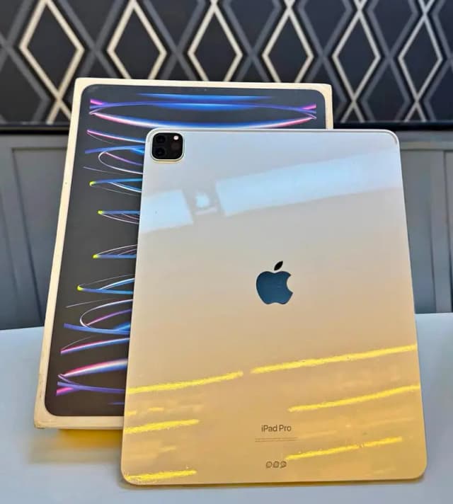 Apple iPad pro M2
