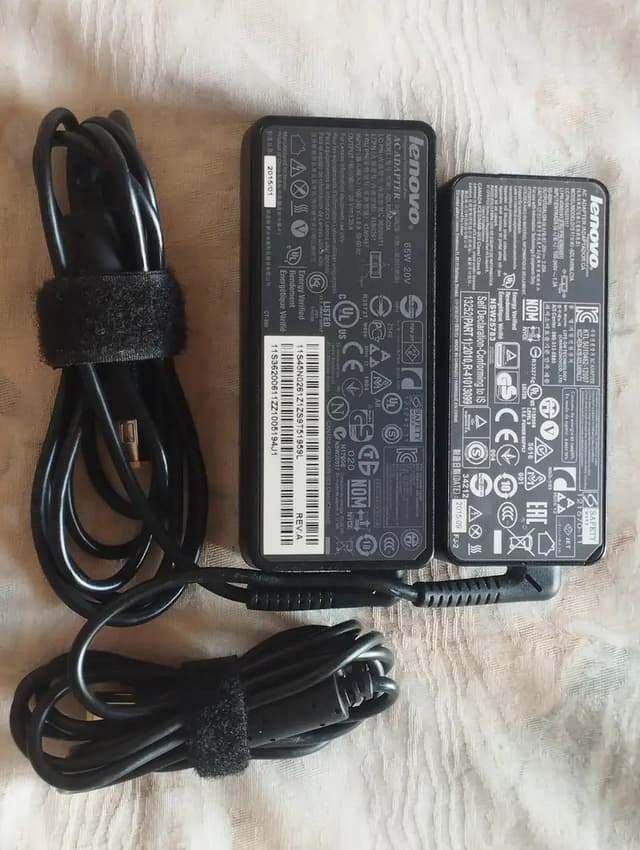 Lenovo ThinkPad Yoga 12 14 15 Laptop 100%  original Charger with cable