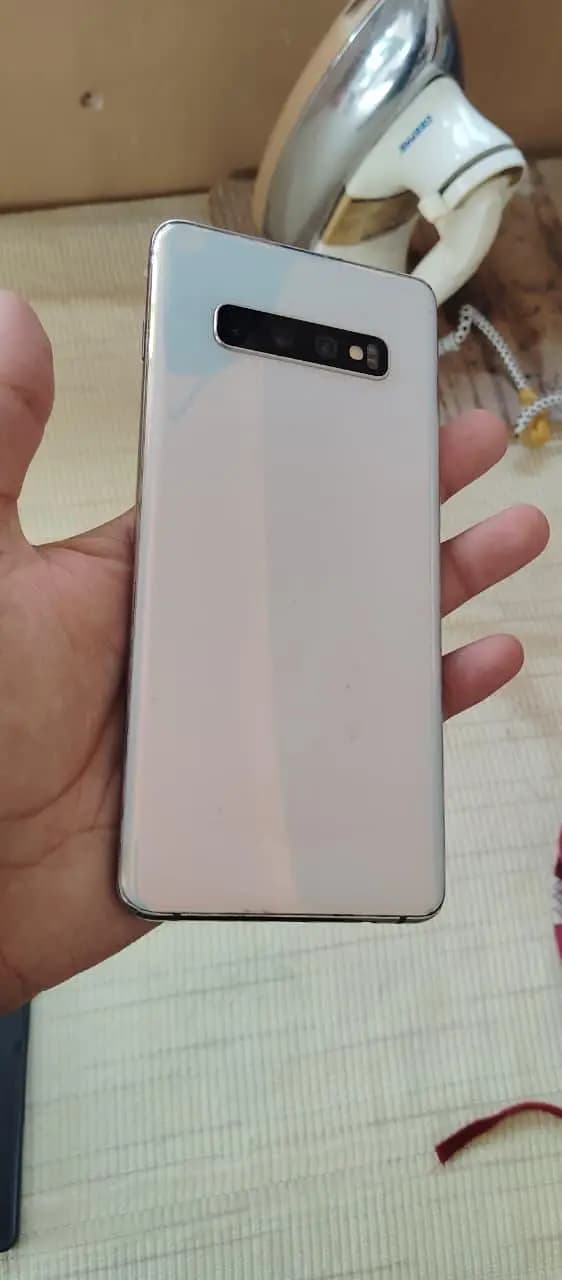 Samsung Mobile S10 Plus