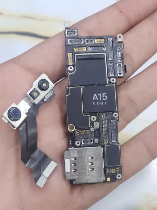 Apple iPhone 13 Pro