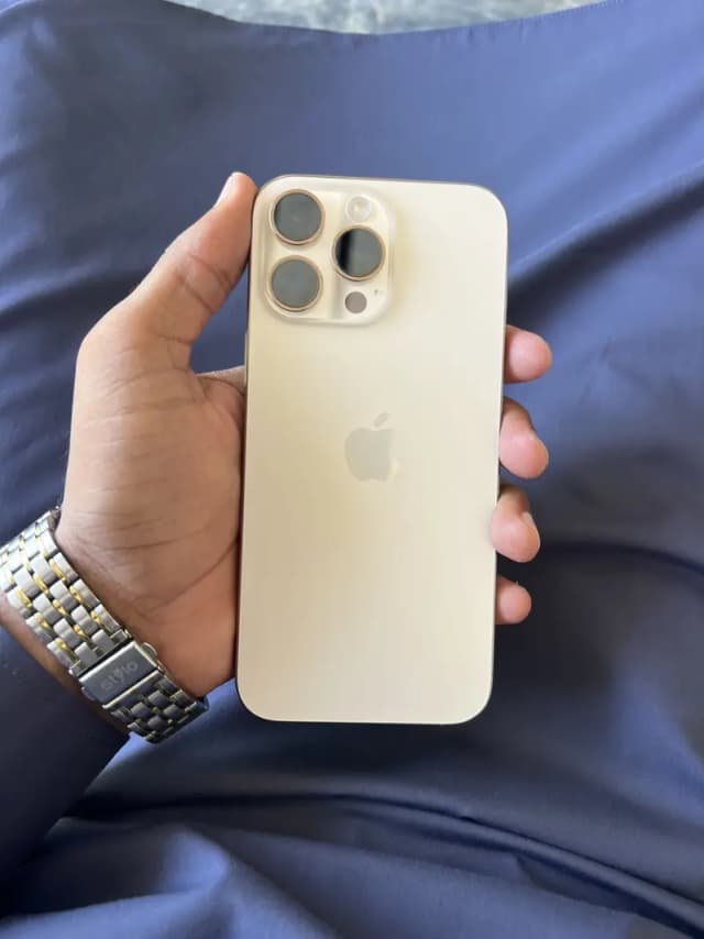 I phone 16 pro max