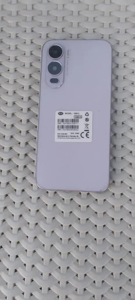 Itel City 100