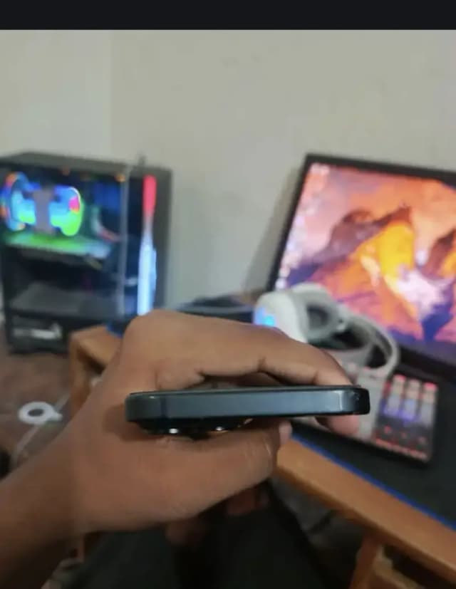 Apple iPhone 15 mdm