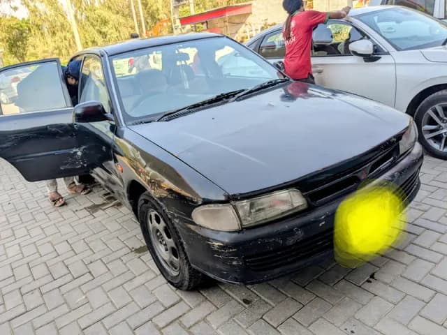 Mitsubishi Lancer 1993