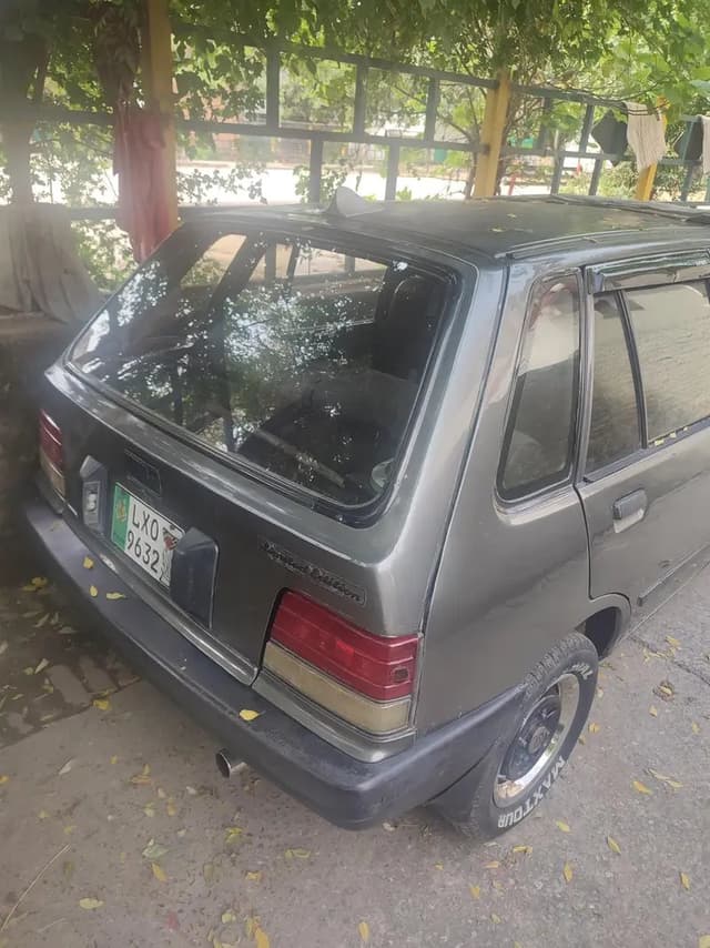 Suzuki Khyber 2000
