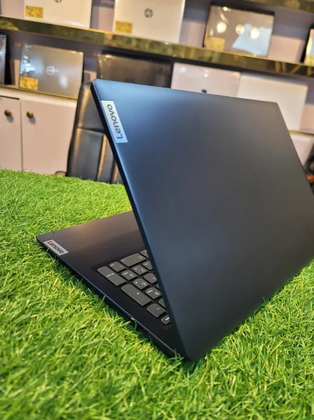 Lenovo ideapad | 1 AMN7 Ryzen 5 7520U | 2GB Graphics | 16GB DDR5 RAM |