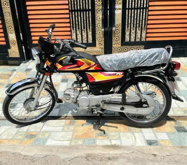 Honda | CD 70 | Black 15-06-2026
