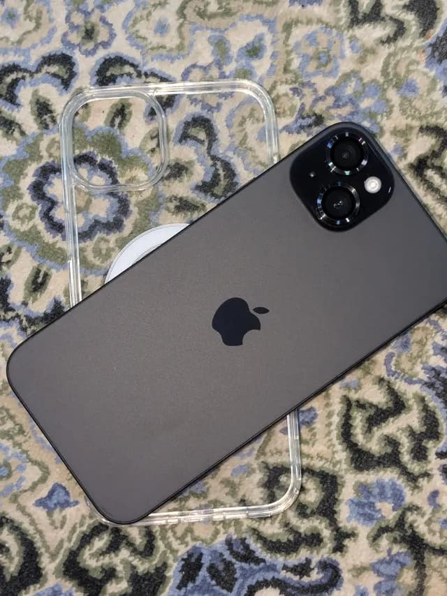 Apple iPhone 15 plus