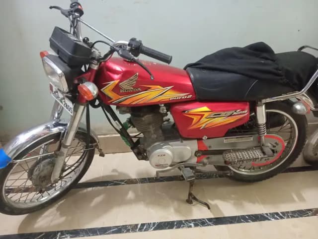 Honda 125 21 model karachi number 2nd owner he full original condition