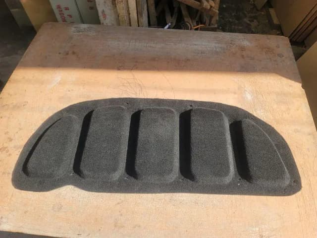 Bonnet lnsulator For Toyota Yaris 2020 -2026 So on. . . . Heat Proof sound proof Bonnet Namda