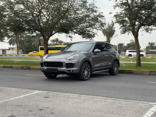 Porsche Cayenne Std 3.6L