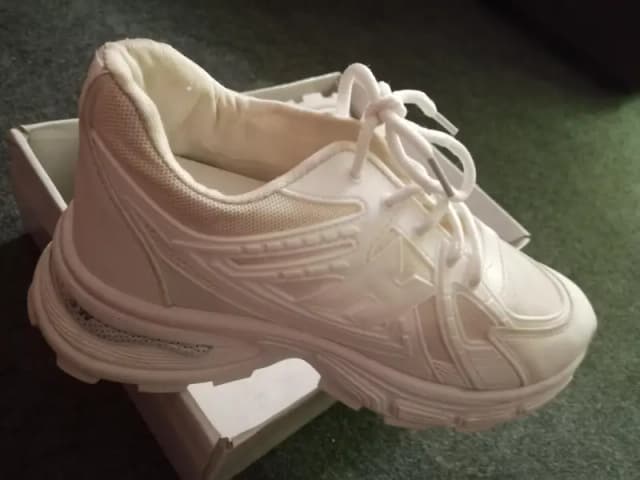 Ladies jogger  For Sale