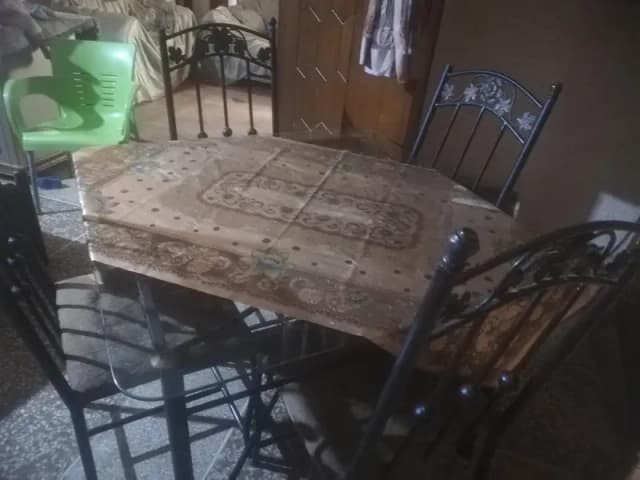 Dainig for sale 4 seter