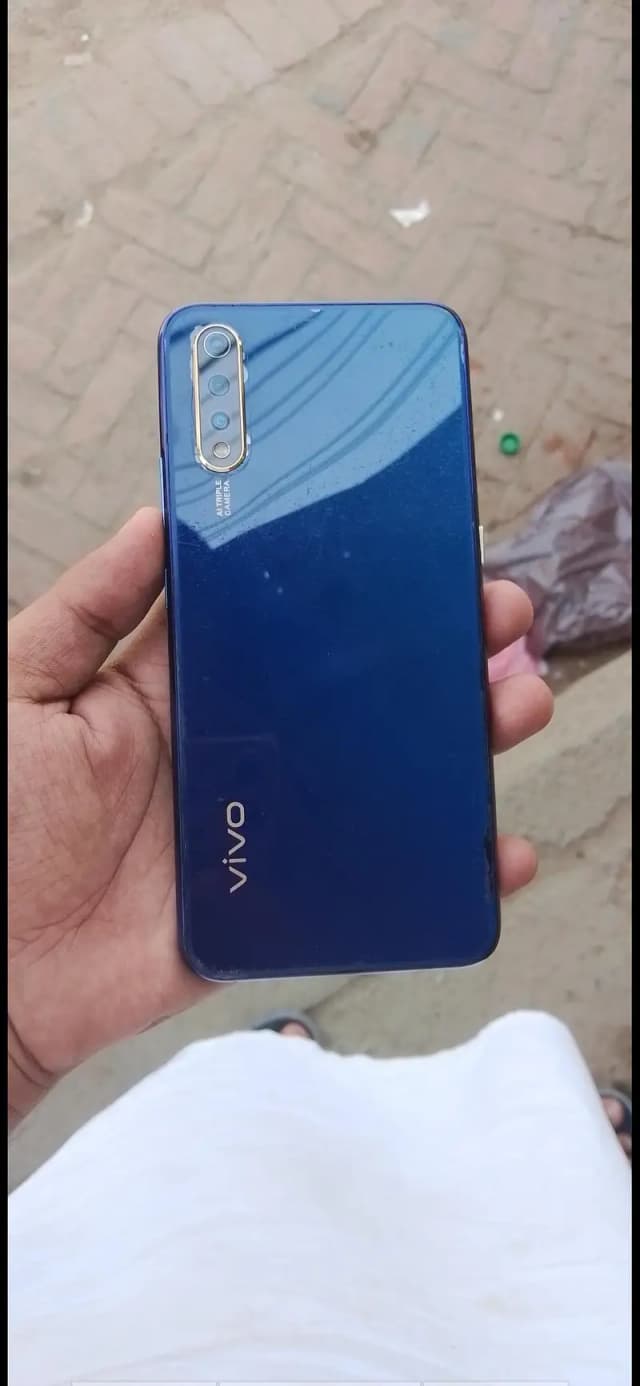 Vivo S1
