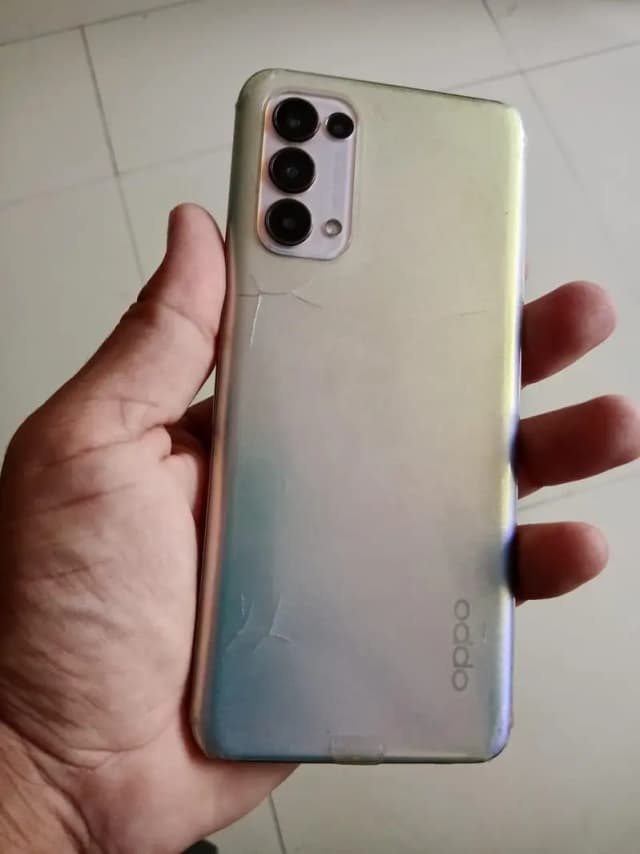 OPPO Reno