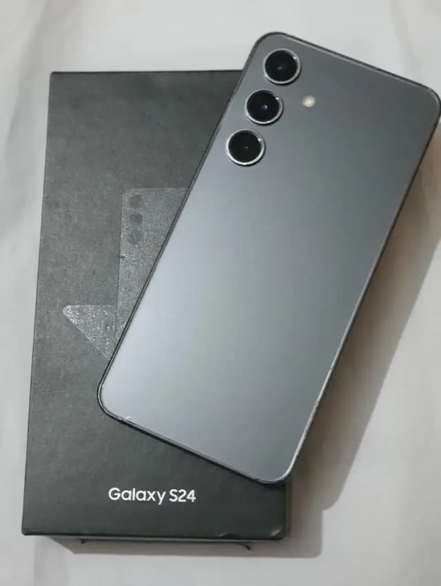 Samsung Galaxy S24 Snapdragon 8 Gen 3, Water Pack Gamimg Phone