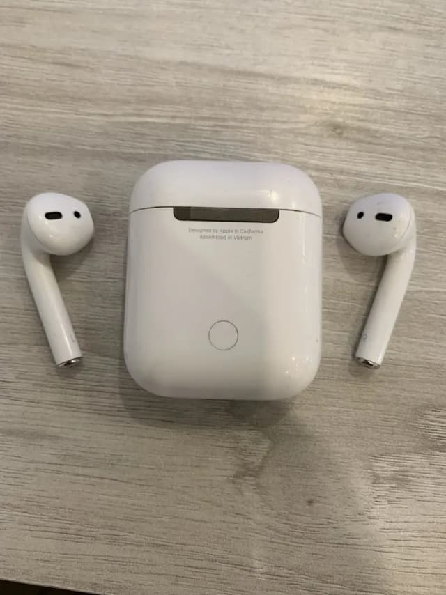 AirPods Original (2nd Generation)