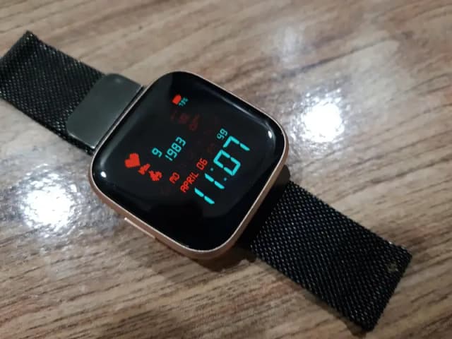 Versa 2
