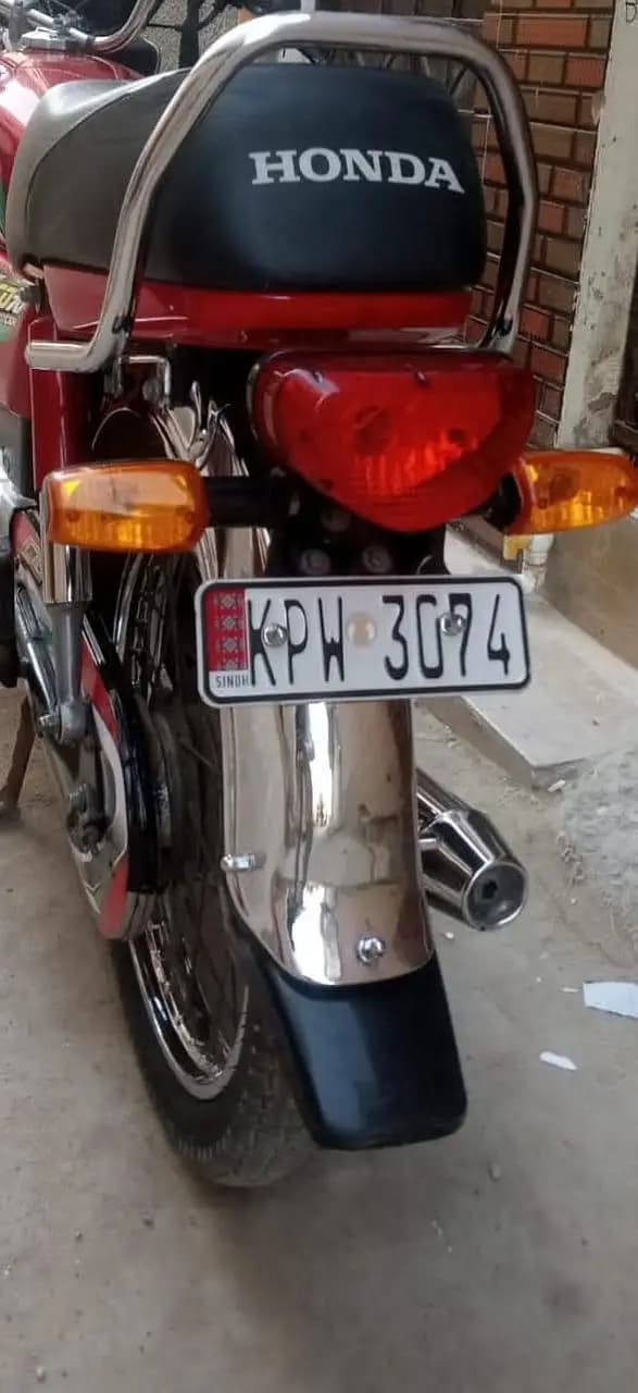 Honda CD 70cc for sale urgent 03//20//85//47//820 whtsapp