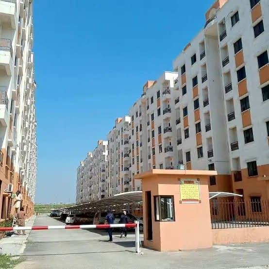 I-16/3 Ground floor E-type flat for sale wooden work electricity meter installed