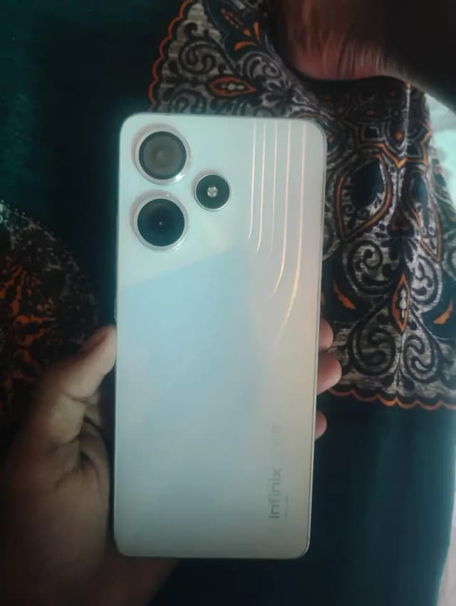 Infinix Hot 30