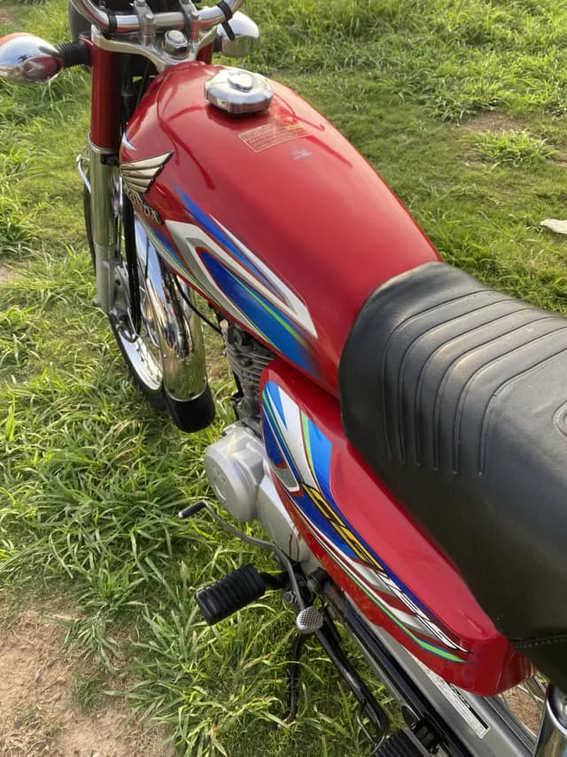 Honda CG 125 2022