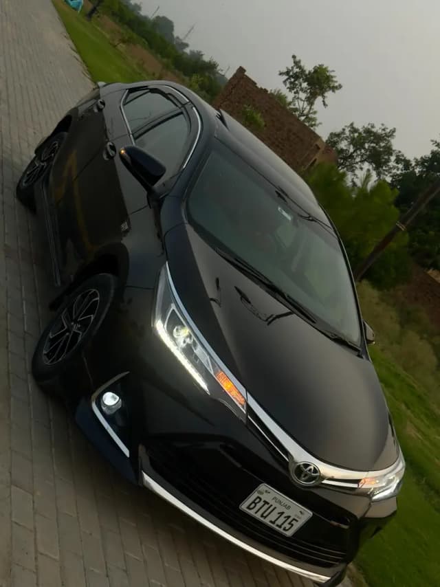 Toyota Corolla Altis Grande 1.8