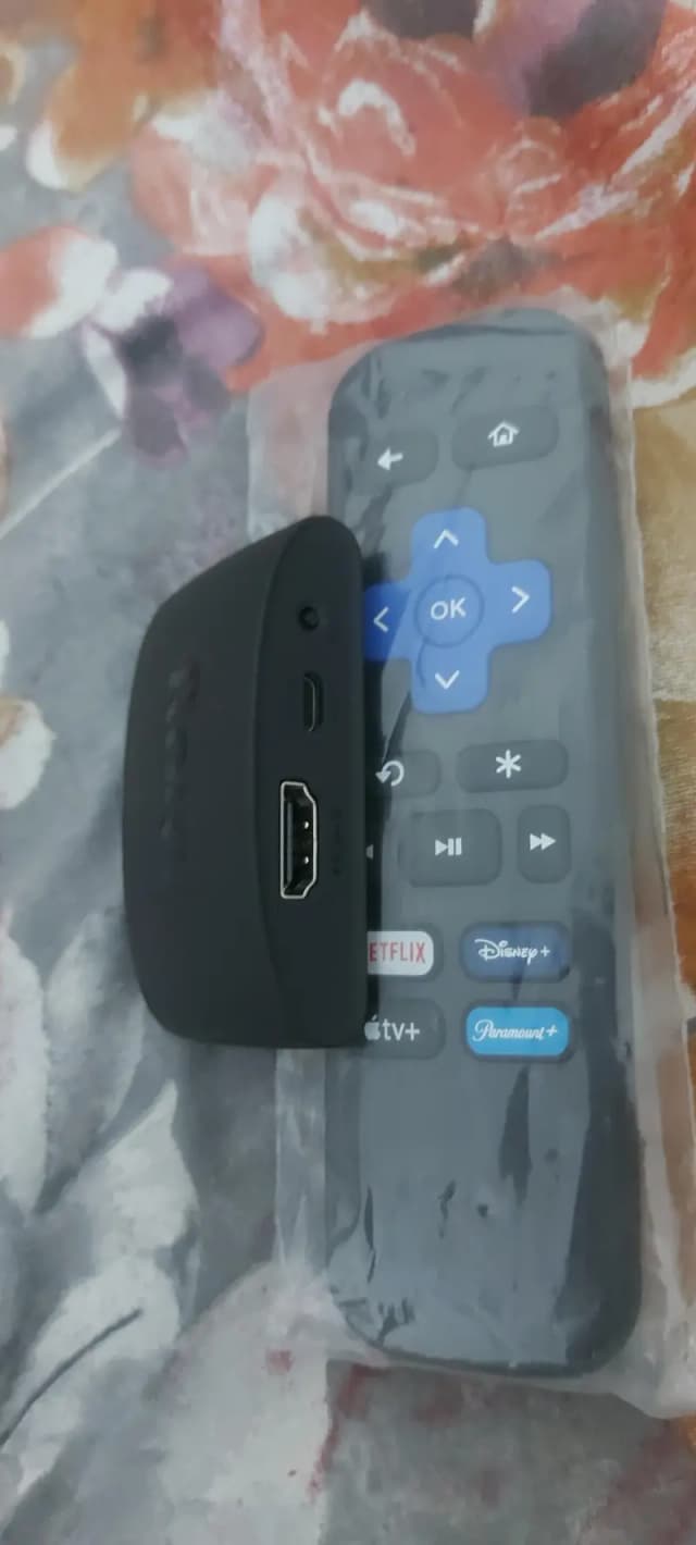 Roku tv stick with remote and Roku tv device with remote