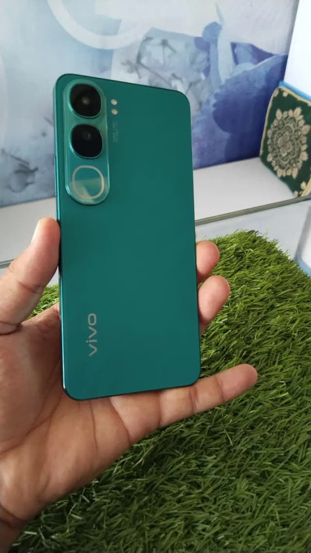 Vivo Y200