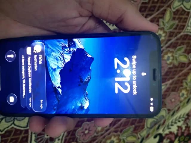 Apple iPhone 12 mini