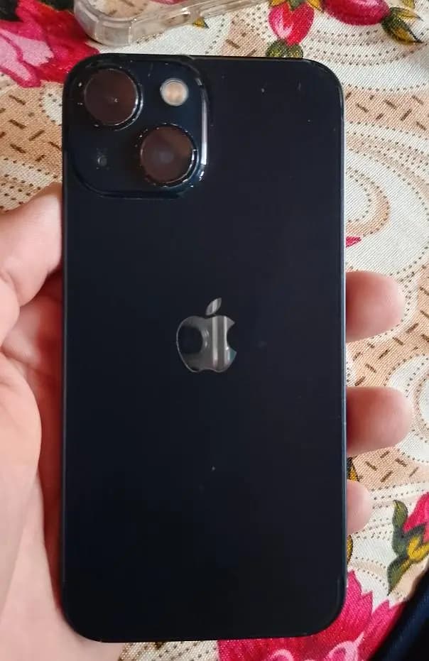 Apple iPhone 13 mini