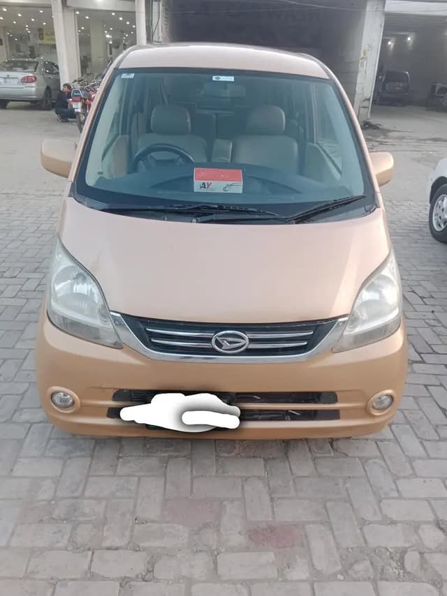 Daihatsu Move 2015
