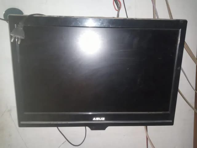 ASUZ SMART LED HA NET PE CHALTI HA ALL OKKK HA