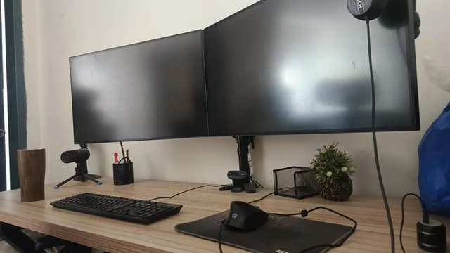 Huano Tripple Led gas monitor arm stand US imported