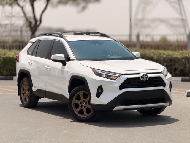 Toyota RAV4 EXR HEV Hybrid Full option