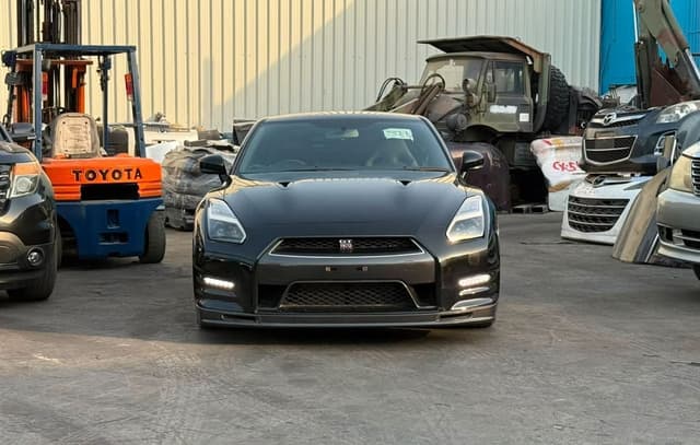 Nissan GT-R SPORT