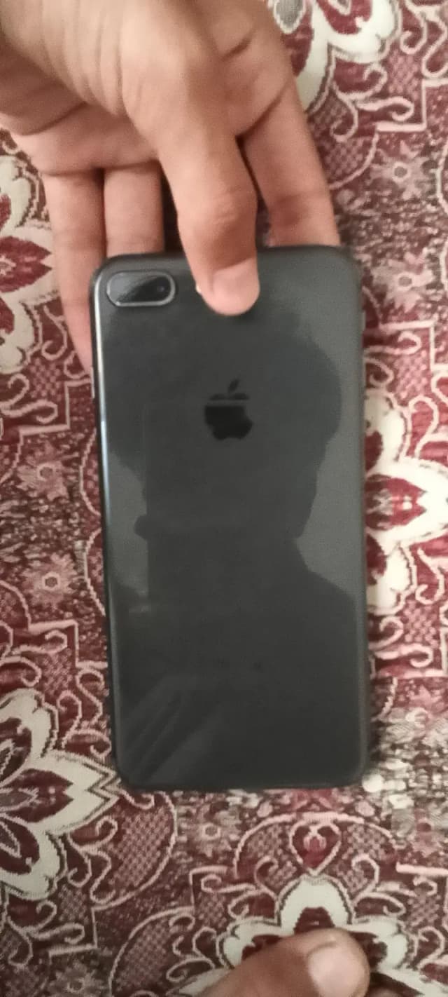 Apple iPhone 8 Plus
