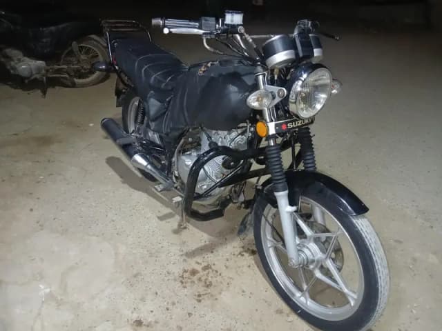 Suzuki Gs 150 10/10 condition